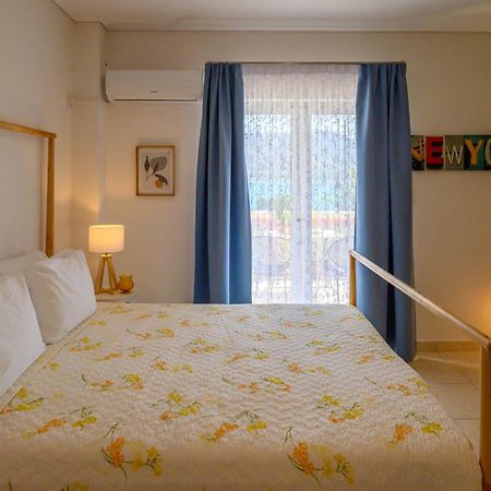 Seaside Apartment 살라미스 외부 사진